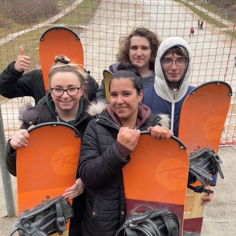 Ski Centre - Cool Kangaroos