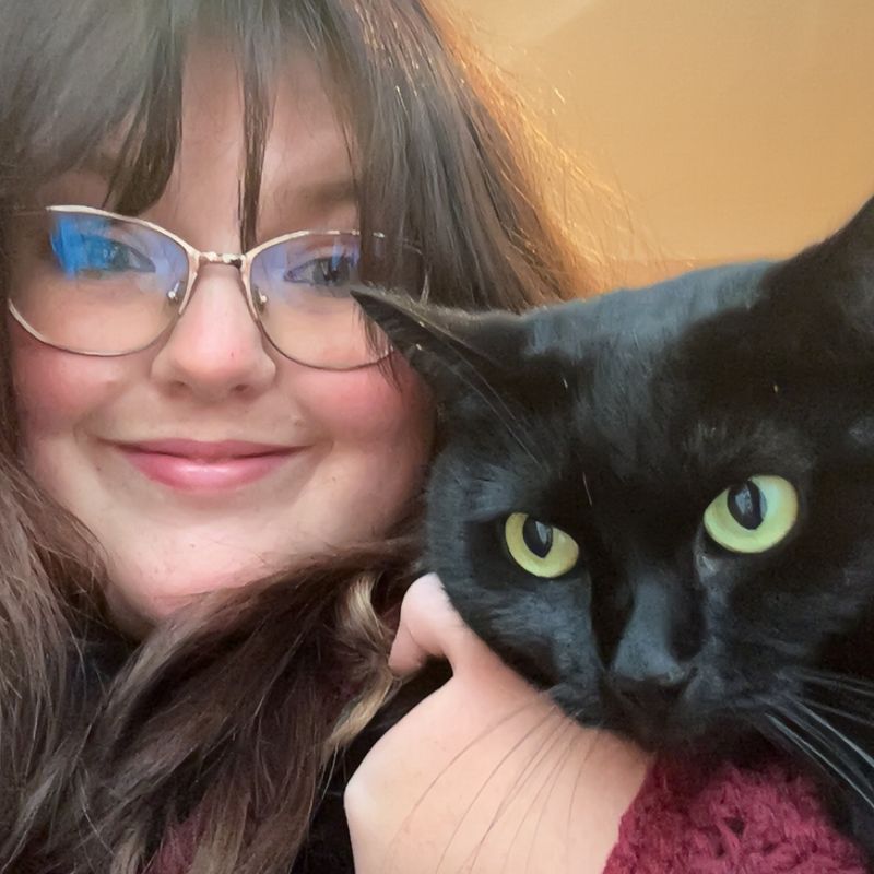 Image of Ava Searles